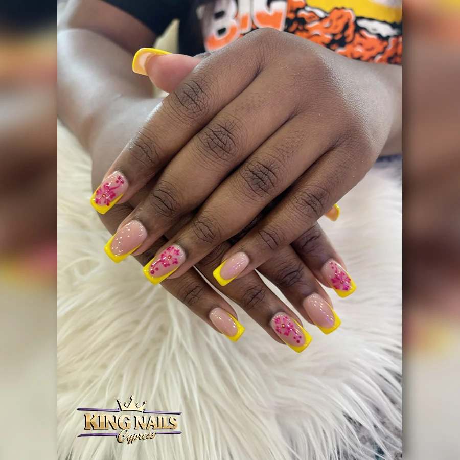 A Moment to Refresh Your Look_July 23